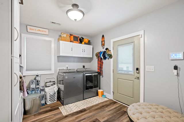 3863 Felts Rd, Cedar Hill, TN 37032