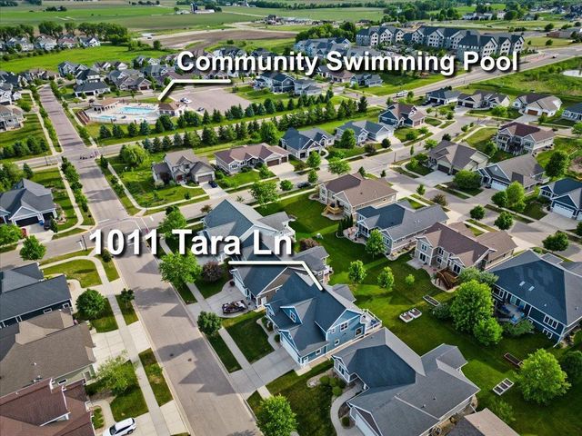 1011 Tara Lane, Waunakee, WI 53597
