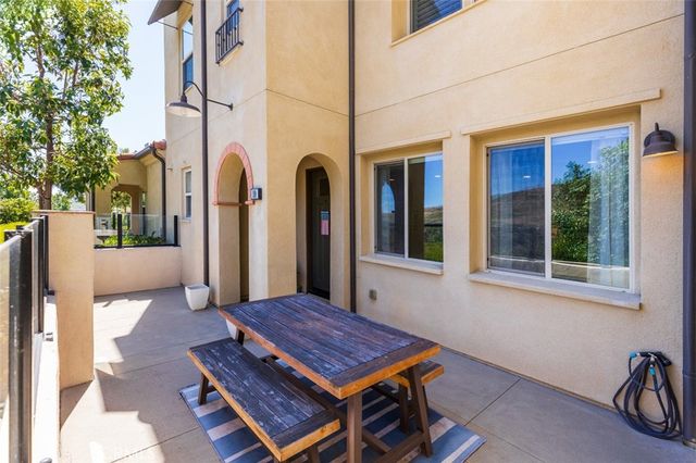 99 Adelfa Street, Rancho Mission Viejo, CA 92694