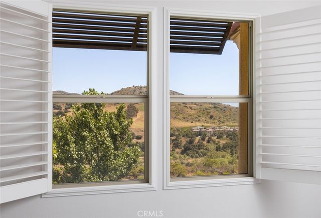 99 Adelfa Street, Rancho Mission Viejo, CA 92694