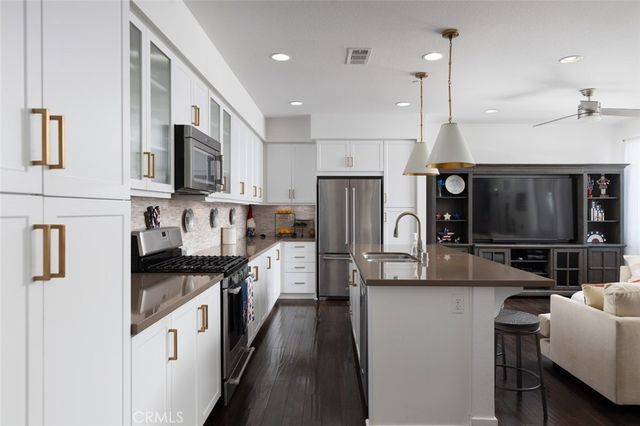 99 Adelfa Street, Rancho Mission Viejo, CA 92694