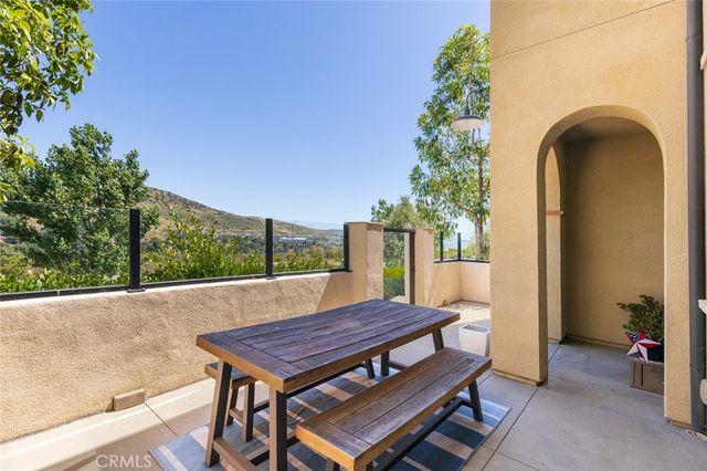 99 Adelfa Street, Rancho Mission Viejo, CA 92694