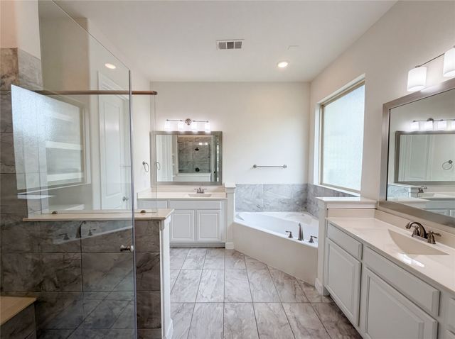 2357 Ambassador Court, Heath, TX 75126