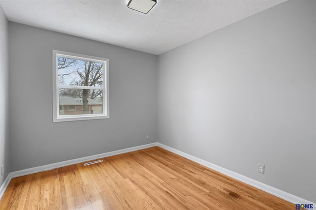 6626 Bethany Park Drive, Lincoln, NE 68505