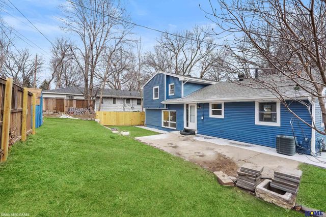 6626 Bethany Park Drive, Lincoln, NE 68505