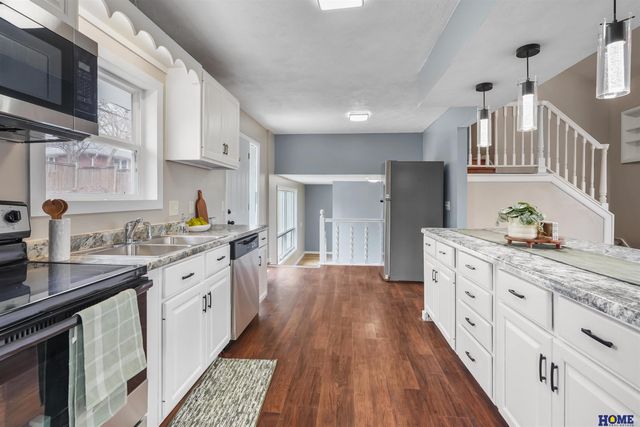 6626 Bethany Park Drive, Lincoln, NE 68505