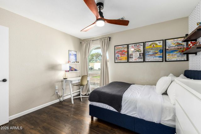 15817 N MOON VALLEY Drive, Phoenix, AZ 85022