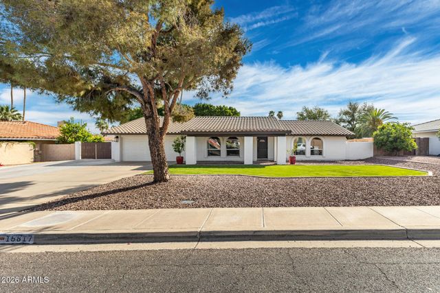 15817 N MOON VALLEY Drive, Phoenix, AZ 85022