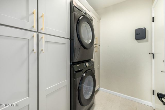 15817 N MOON VALLEY Drive, Phoenix, AZ 85022