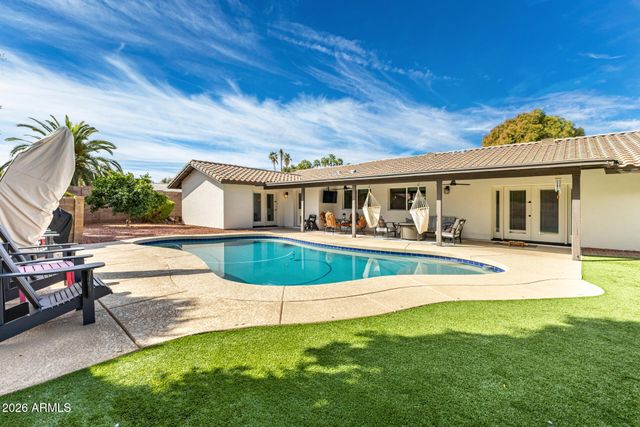 15817 N MOON VALLEY Drive, Phoenix, AZ 85022