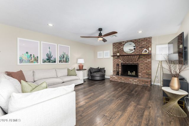 15817 N MOON VALLEY Drive, Phoenix, AZ 85022