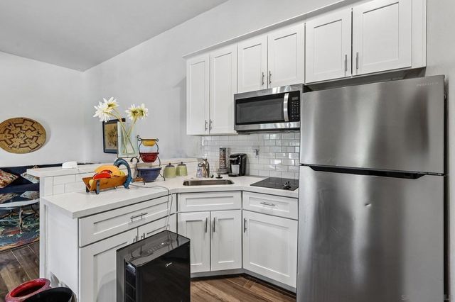 2070 Illion, San Diego, CA 92110