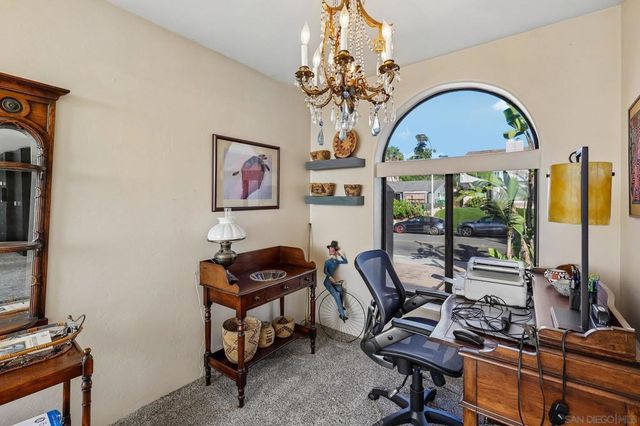 2070 Illion, San Diego, CA 92110