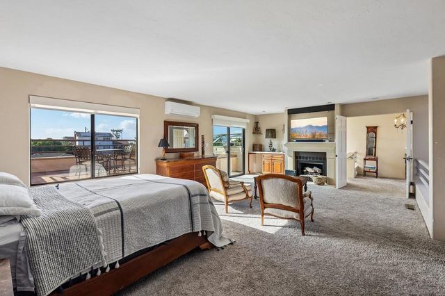 2070 Illion, San Diego, CA 92110