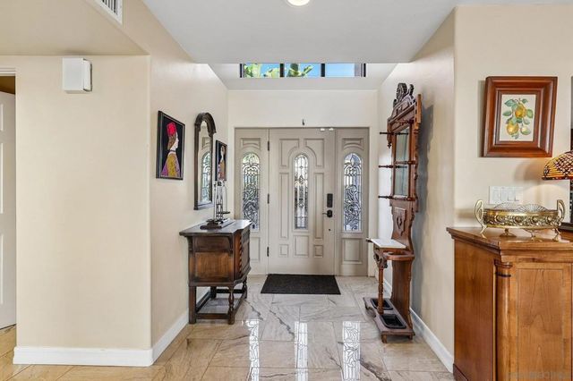 2070 Illion, San Diego, CA 92110