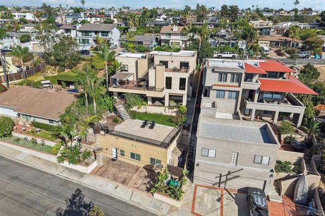 2070 Illion, San Diego, CA 92110