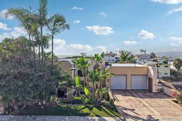 2070 Illion, San Diego, CA 92110