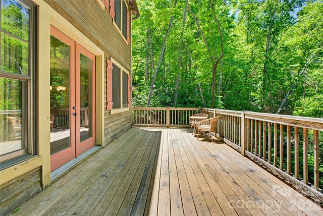 65 Whispering Falls Court, Tuckasegee, NC 28783