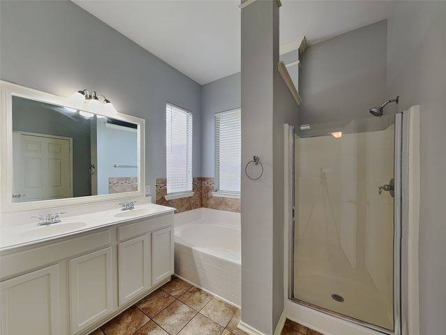 5920 Paloma Blanca Drive, Fort Worth, TX 76179