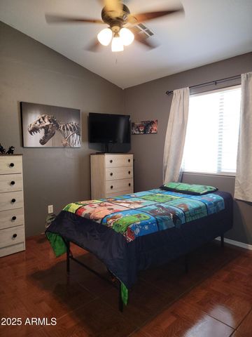 1124 W NANCY Lane, Phoenix, AZ 85041