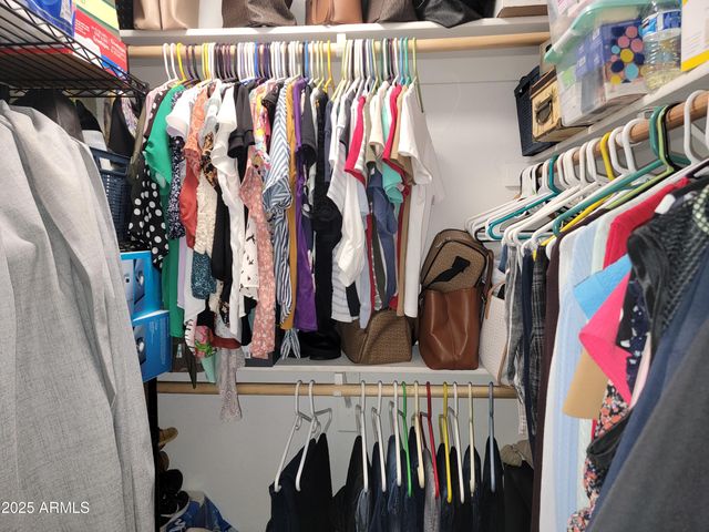 1124 W NANCY Lane, Phoenix, AZ 85041