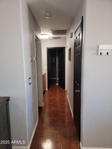 1124 W NANCY Lane, Phoenix, AZ 85041