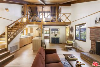 8944 Wonderland Avenue, Los Angeles, CA 90046