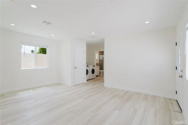 1232 Allen Avenue, Glendale, CA 91201
