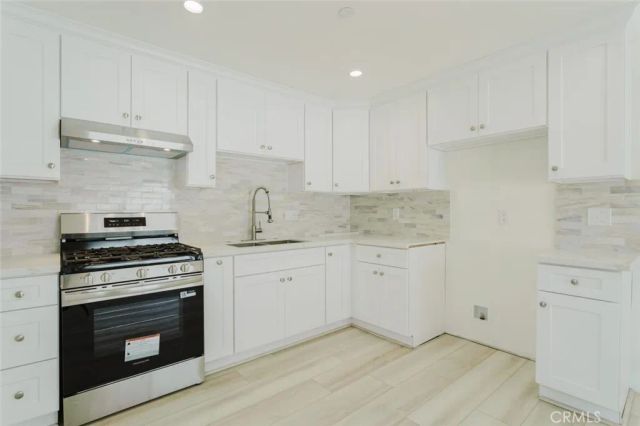 1232 Allen Avenue, Glendale, CA 91201