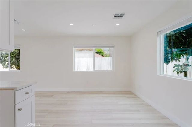 1232 Allen Avenue, Glendale, CA 91201