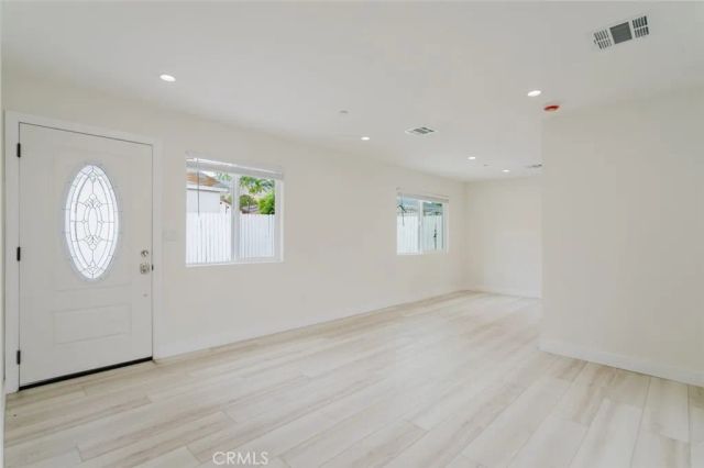 1232 Allen Avenue, Glendale, CA 91201