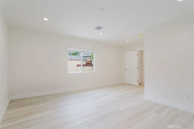 1232 Allen Avenue, Glendale, CA 91201