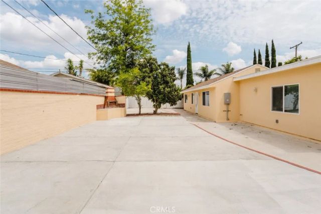 1232 Allen Avenue, Glendale, CA 91201