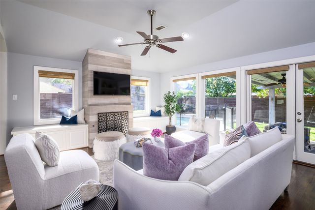 3935 Dunhaven Road, Dallas, TX 75220