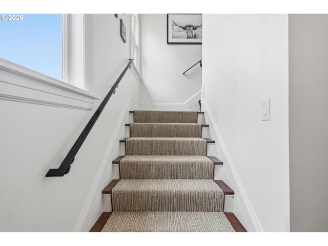 3334 Ne 45TH Ave, Portland, OR 97213