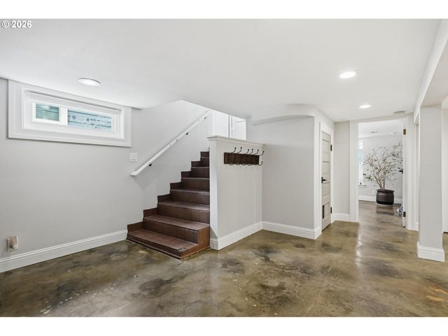 3334 Ne 45TH Ave, Portland, OR 97213