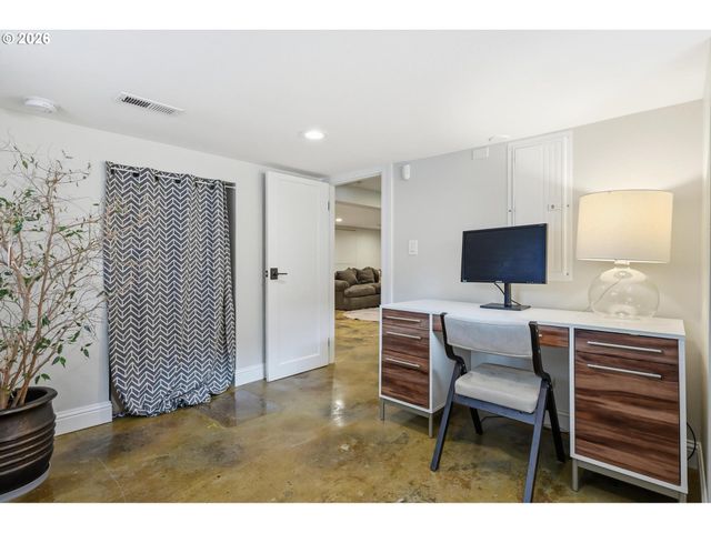 3334 Ne 45TH Ave, Portland, OR 97213