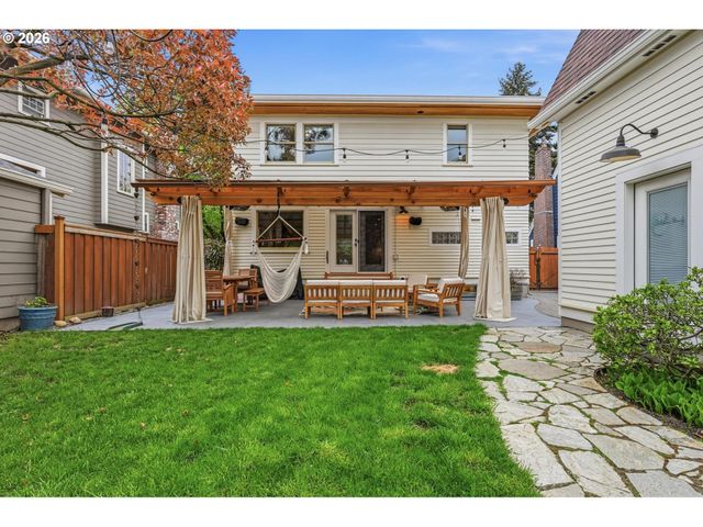 3334 Ne 45TH Ave, Portland, OR 97213