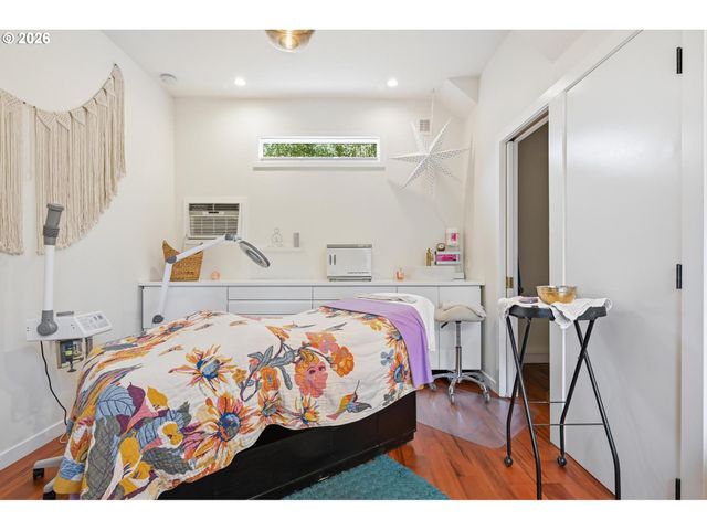 3334 Ne 45TH Ave, Portland, OR 97213