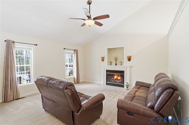 15286 Teman Mill Rd, Beaverdam, VA 23015