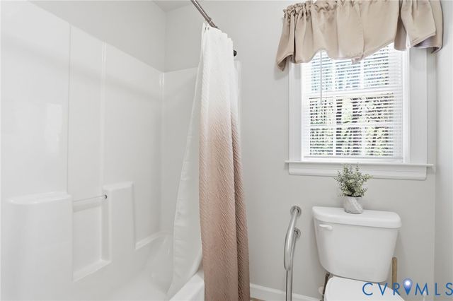 15286 Teman Mill Rd, Beaverdam, VA 23015