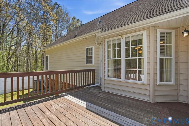 15286 Teman Mill Rd, Beaverdam, VA 23015