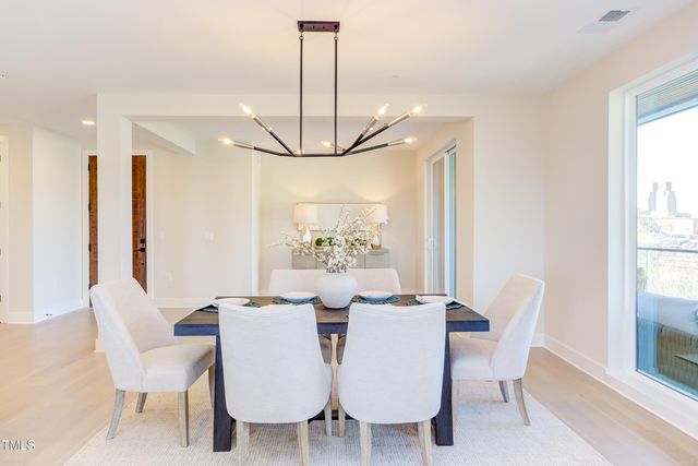 620 N Roxboro Street 24, Durham, NC 27701