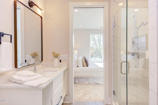 620 N Roxboro Street 24, Durham, NC 27701