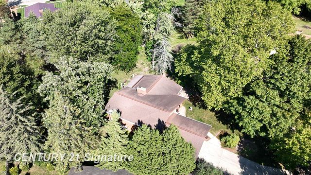 47 Bretton Place, Saginaw, MI 48602