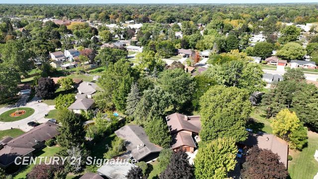 47 Bretton Place, Saginaw, MI 48602
