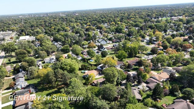 47 Bretton Place, Saginaw, MI 48602