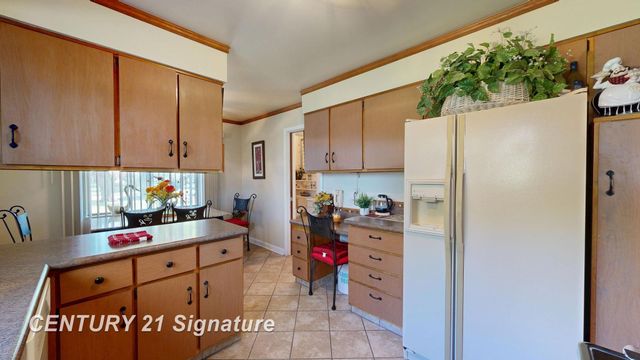 47 Bretton Place, Saginaw, MI 48602