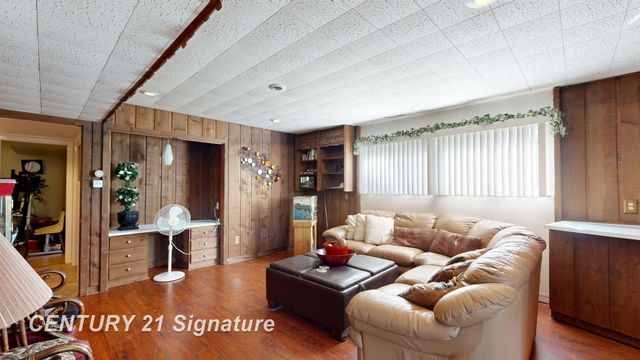 47 Bretton Place, Saginaw, MI 48602