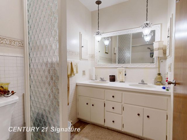 47 Bretton Place, Saginaw, MI 48602